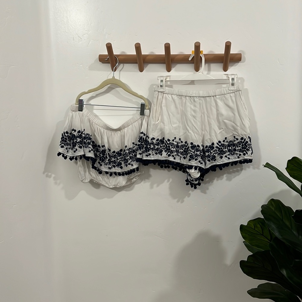 Show Me Your Mumu Set